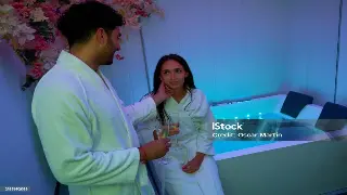 上海桑拿按摩手法解析：解锁舒适与健康密码 海报