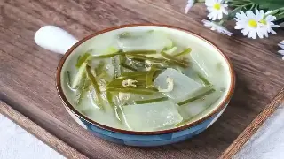 养生老司机血泪史:别再踩这些坑了!99%的人都中招的健康误区,你中了几个? 海报