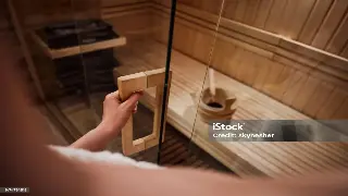 上海按摩界地震！AI按摩机器人横空出世，以后还按不按了？