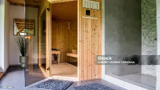 告别亚健康：上海白领必知的神奇按摩穴位，让你满血复活！